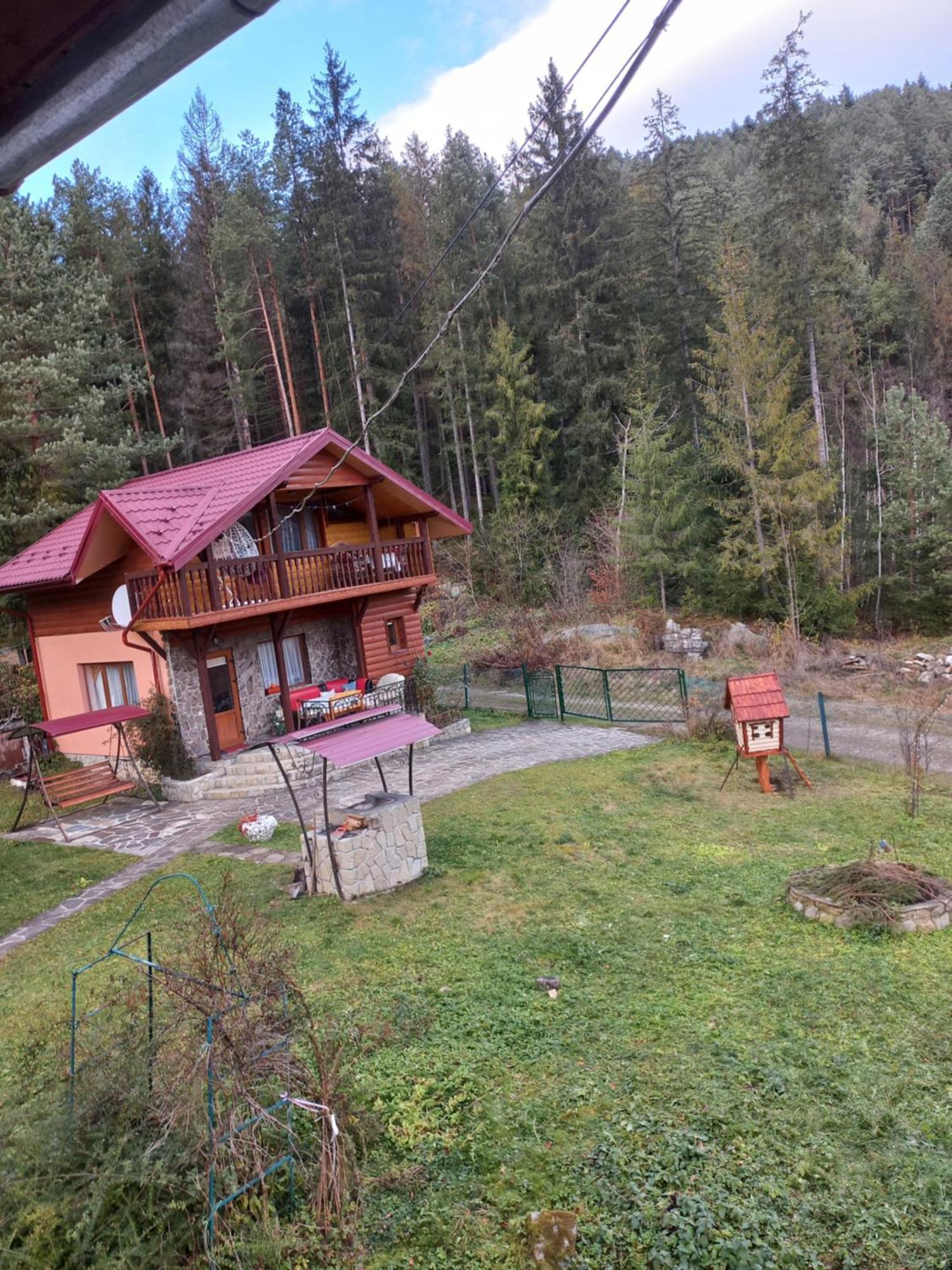 Villa Лісова Казка Jaremče Esterno foto
