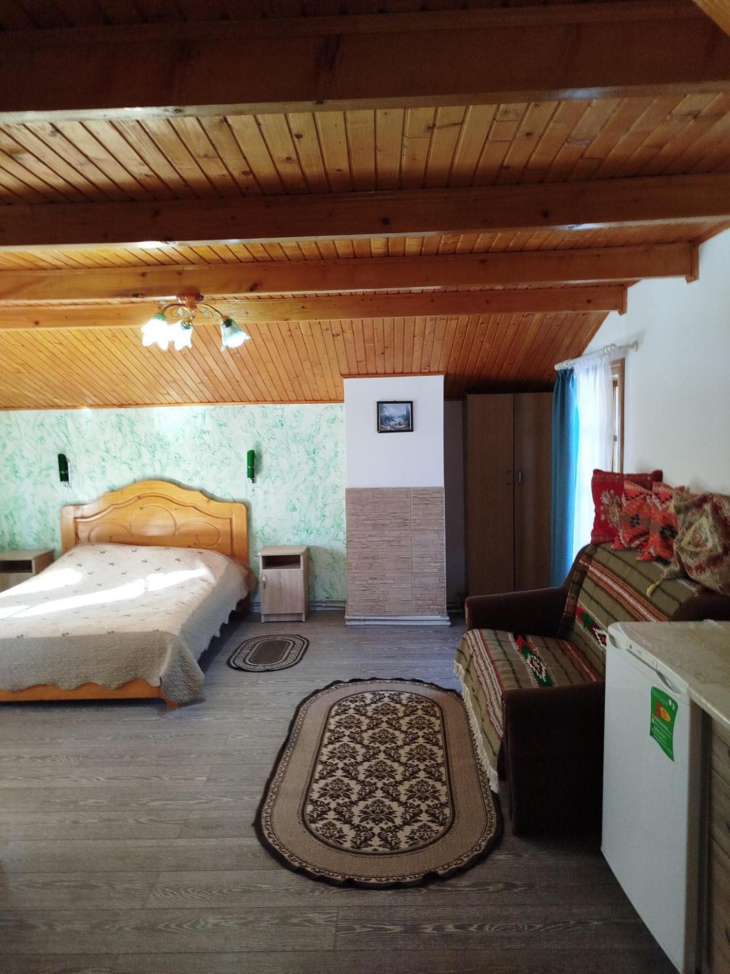 Villa Лісова Казка Jaremče Esterno foto
