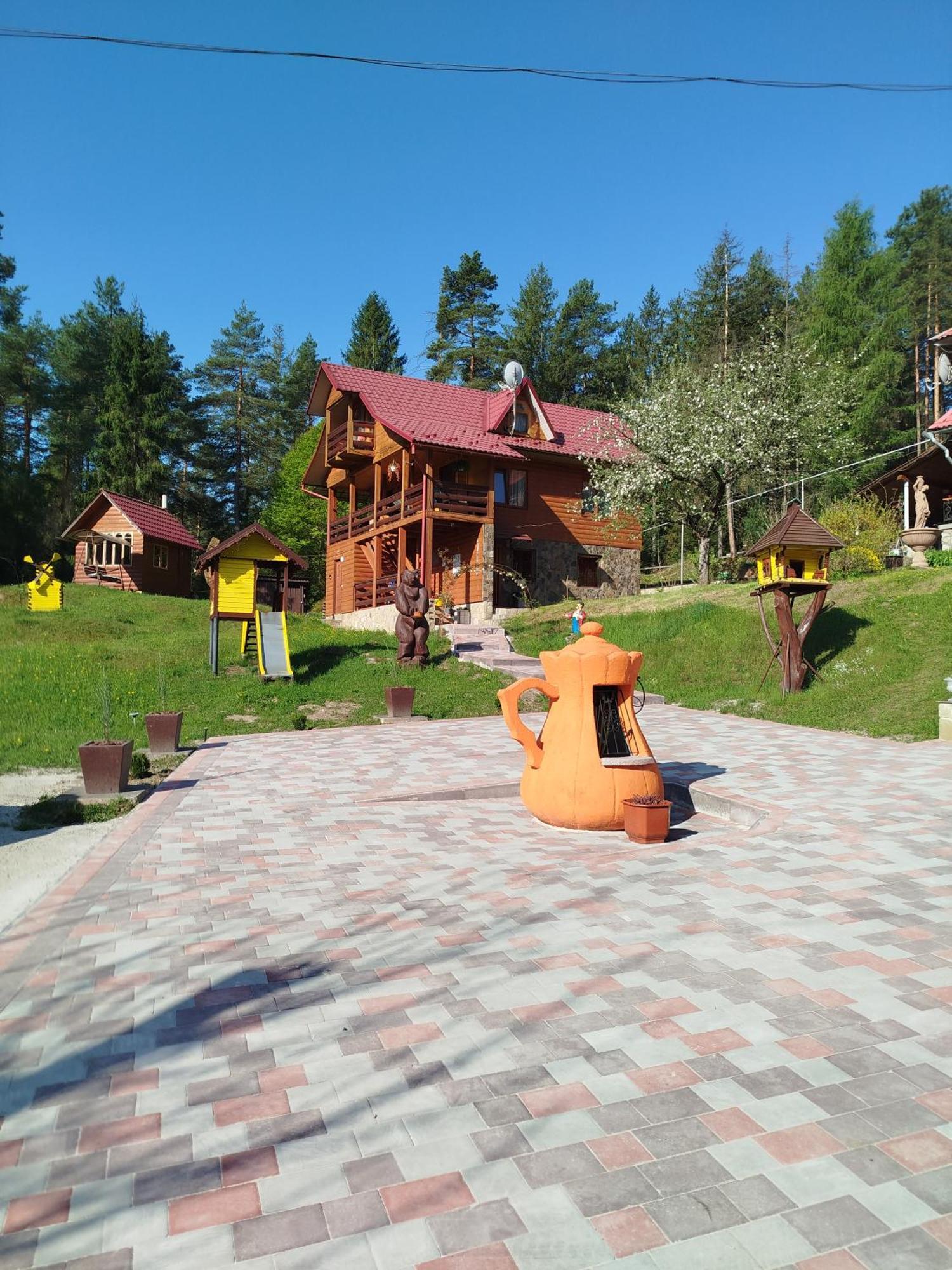 Villa Лісова Казка Jaremče Esterno foto